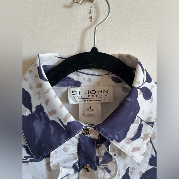 St. John Collection Floral Ruffle Button-Up Blouse w/ shoulder pads - Picture 6 of 10